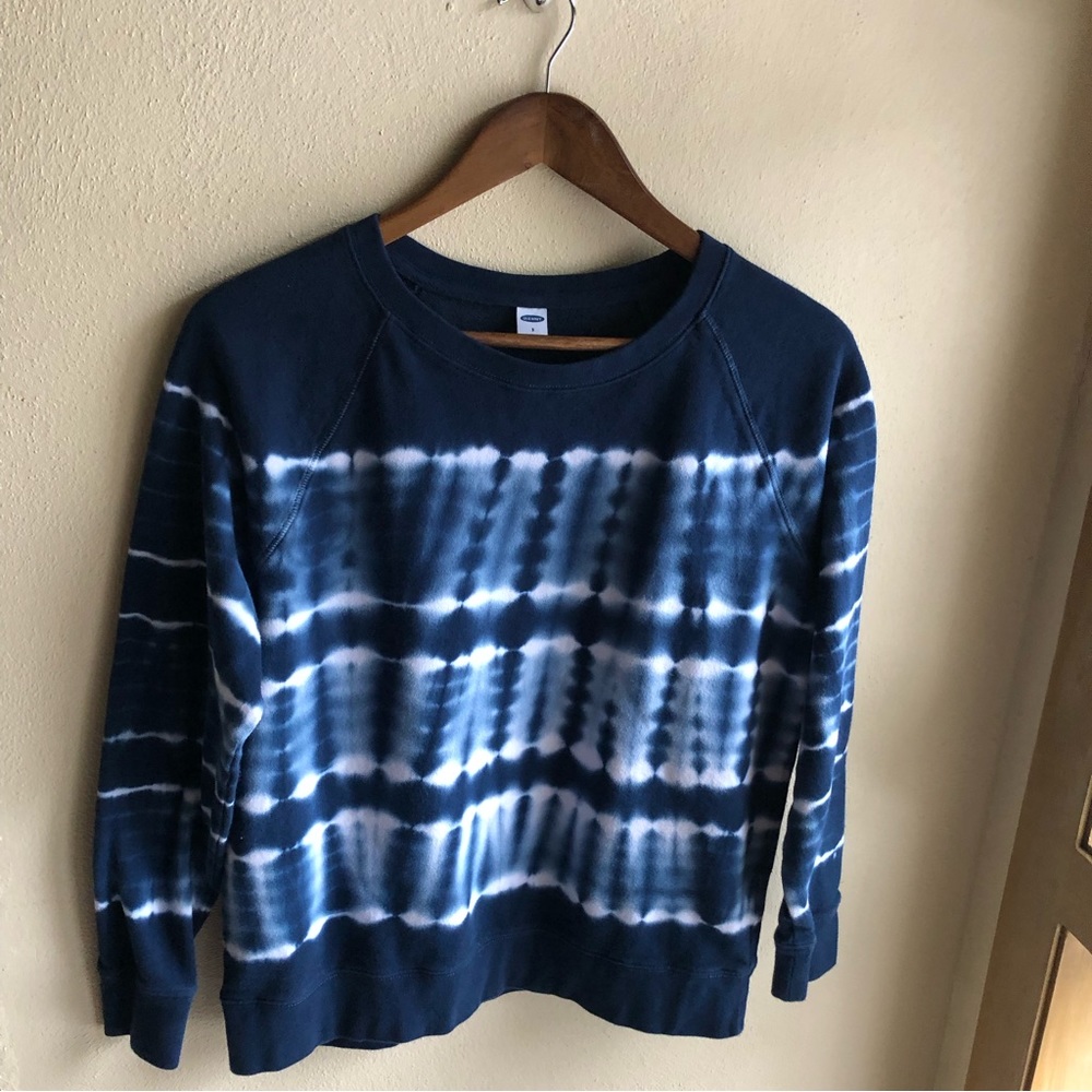 Old Navy Tie- Dye Vintage Style Sweatshirt. Blue and White. Size Small - Picture 2 of 8